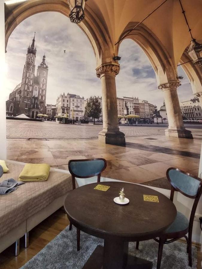 Apartment Centrum Krasków Eksteriør bilde